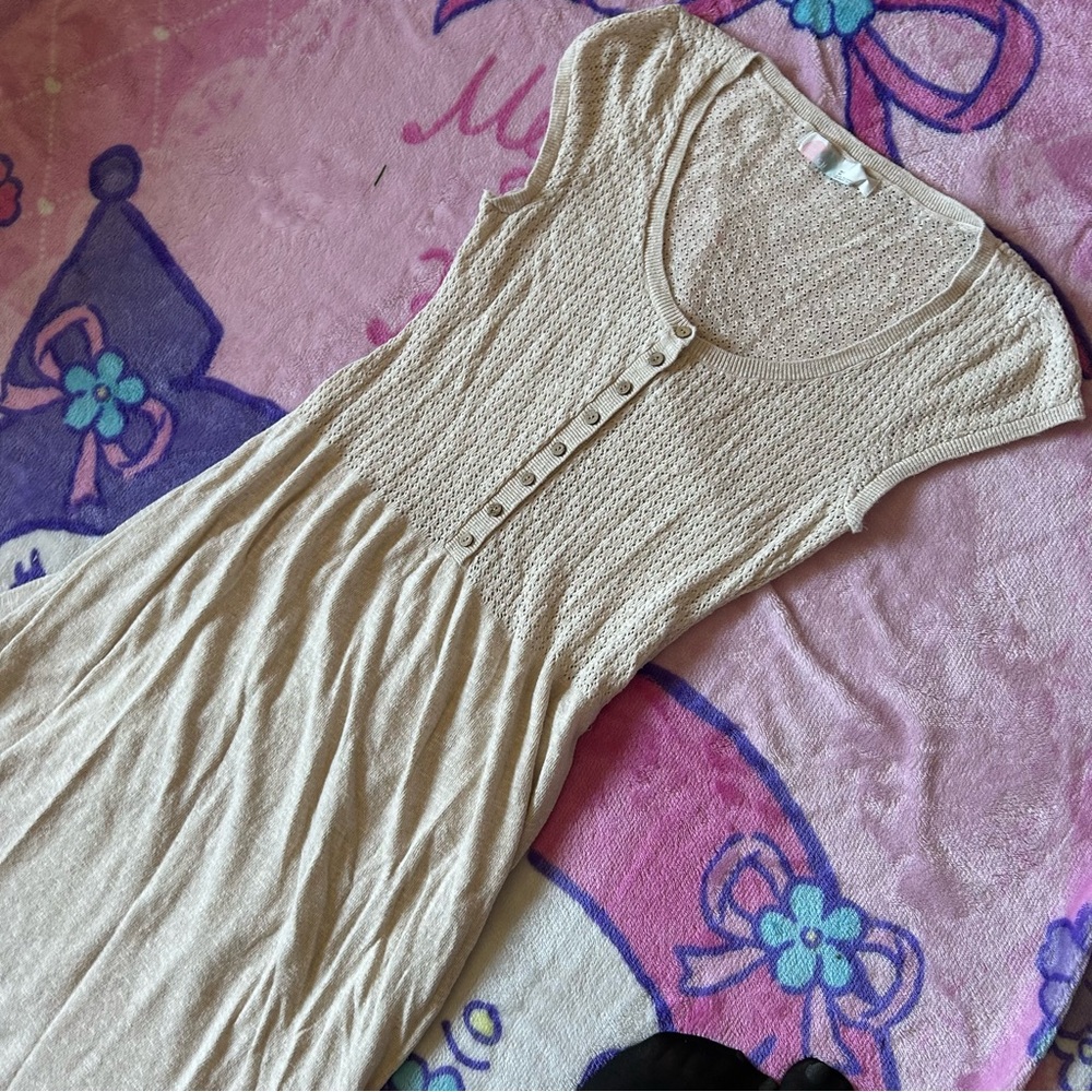 Sleeveless Beige Knit Dress